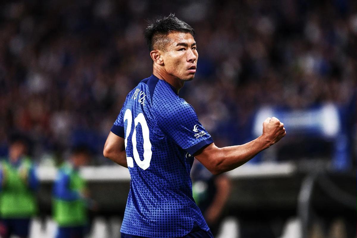 没有了38岁老将的续命，斯卢茨基下赛季拿什么夺冠？
十分钟的出场时间，于汉超终究