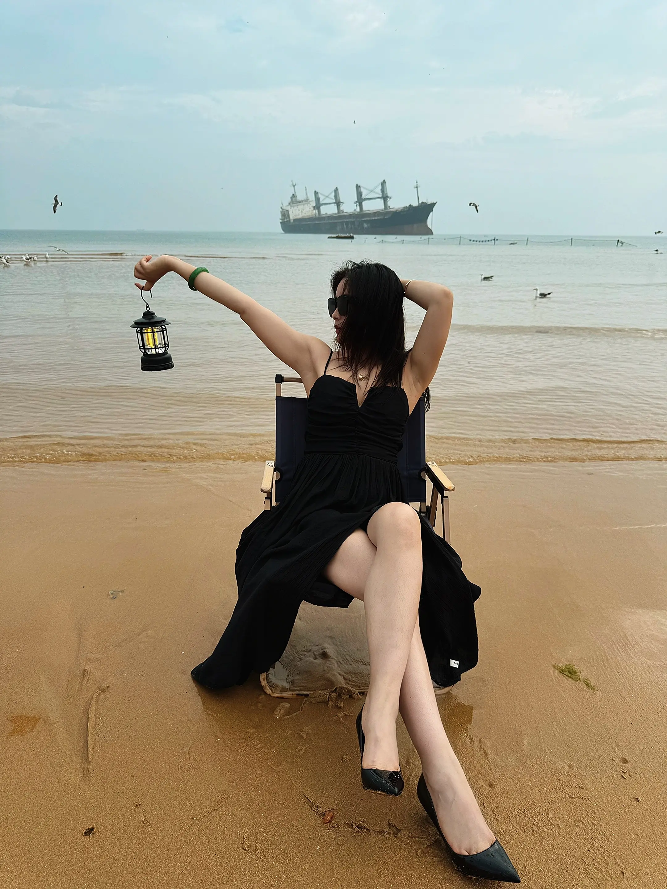 人与人之间 好像永远无法真正的共情 你有你的为难 我有我的失望