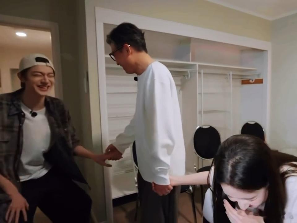 林一王玉雯笑成这样已经是痛苦了李乃文林一王玉雯三进三出谁能抵抗得住三人同频笑点！