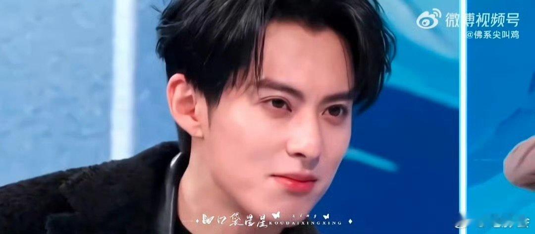 看这期好六没有颧骨放下的义务你好星期六 颈纹相关梗太真实，又好笑又扎心谁懂 