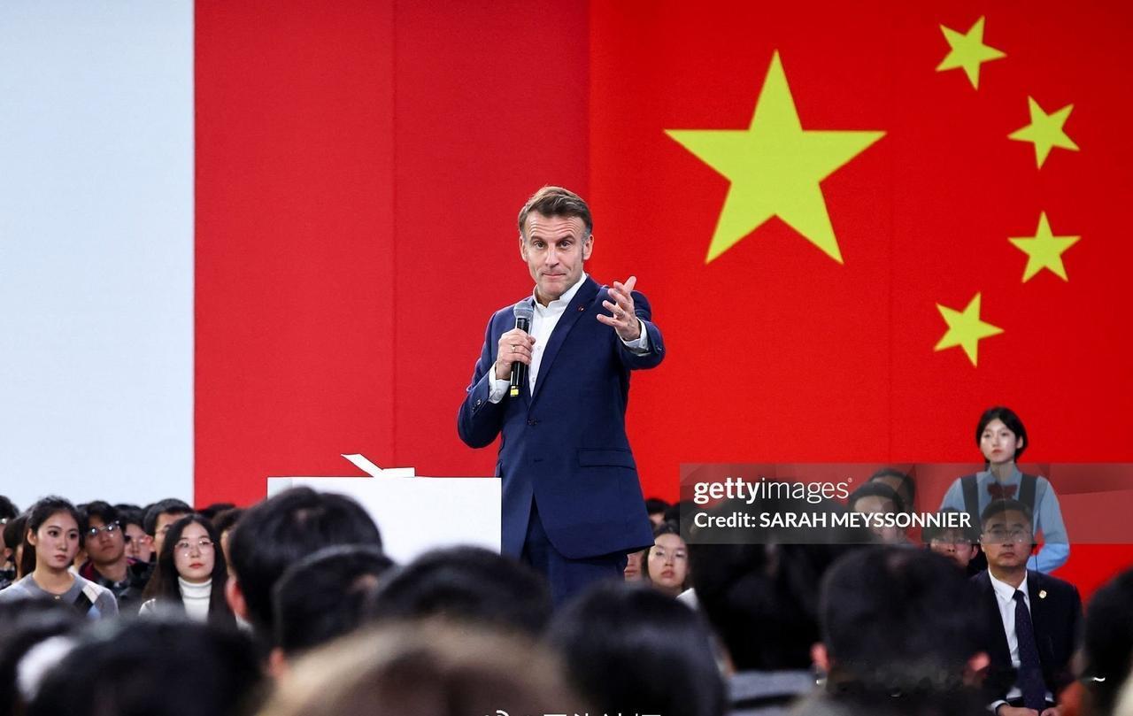 …以前啊，满大街跑的好多都是德国牌子汽车，法国牌子的汽车，那个时候他们赚得盆满钵
