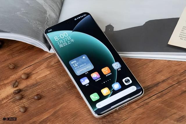 金凡！小米澎湃OS2突然大更新，米粉炸了