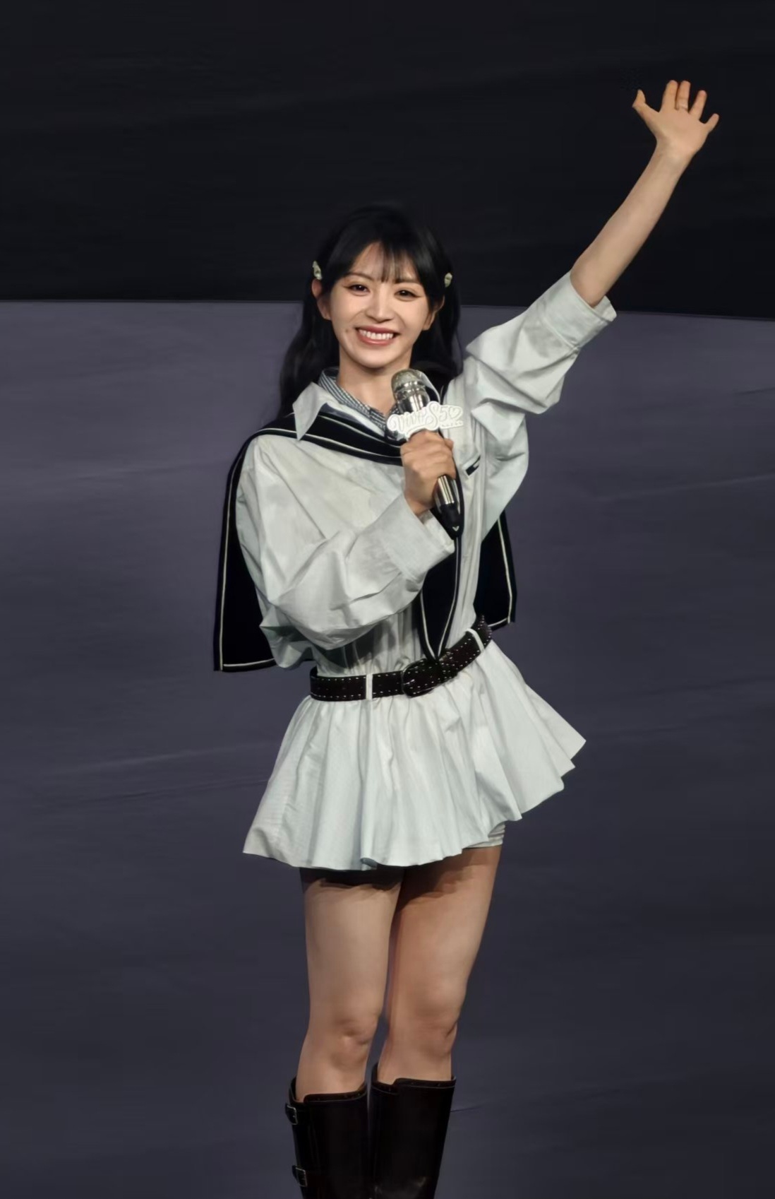 田曦薇开屏田曦薇爱不释手的vivo S50，拍live图神器，大家喜欢嘛vivo