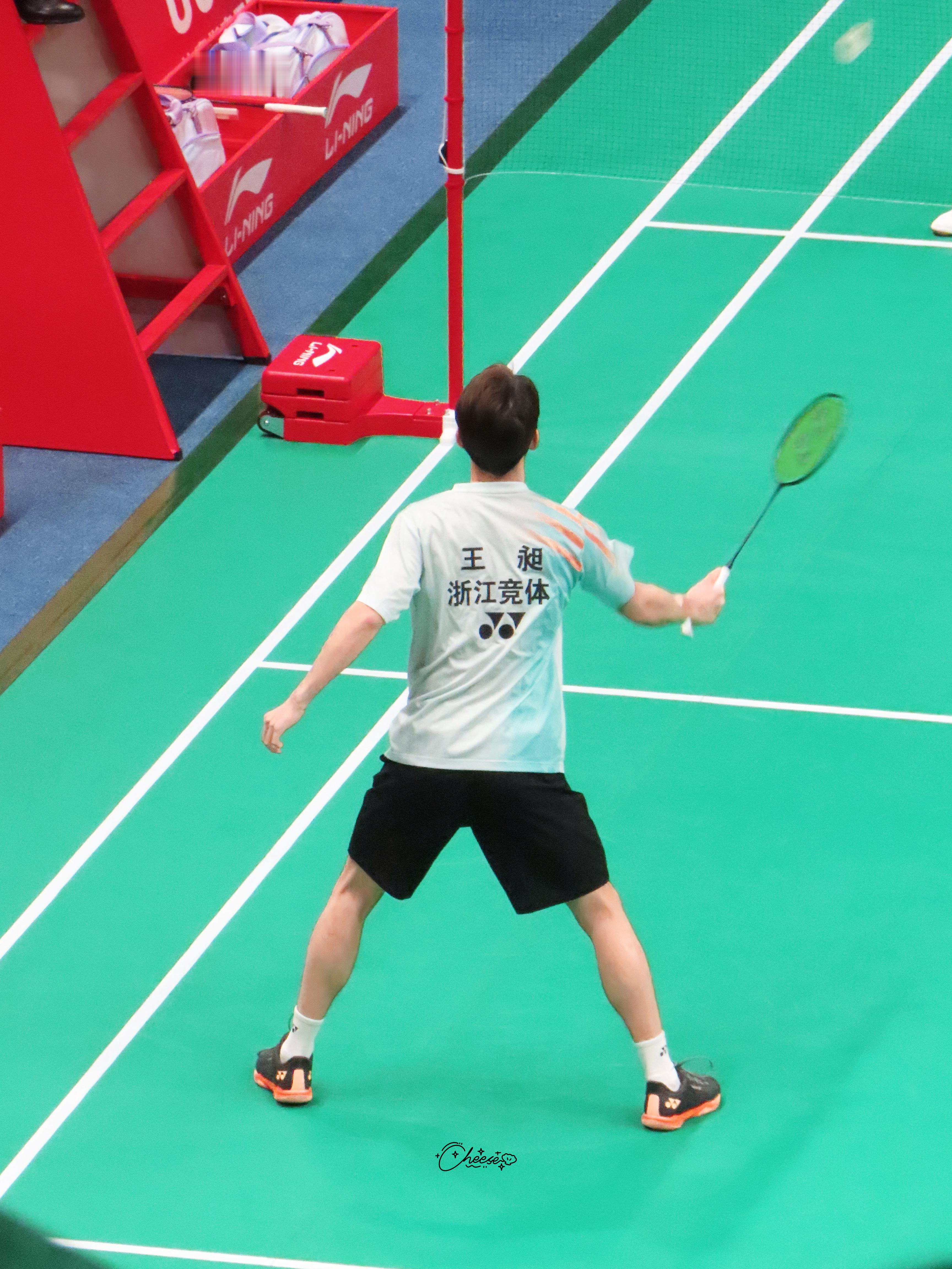 梁王驾到羽超联赛 细细一条 