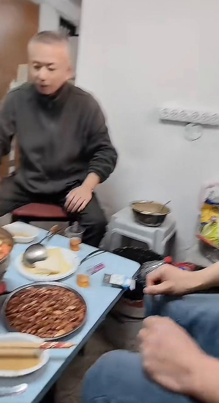 你说的战争时期没那么乱，正常。