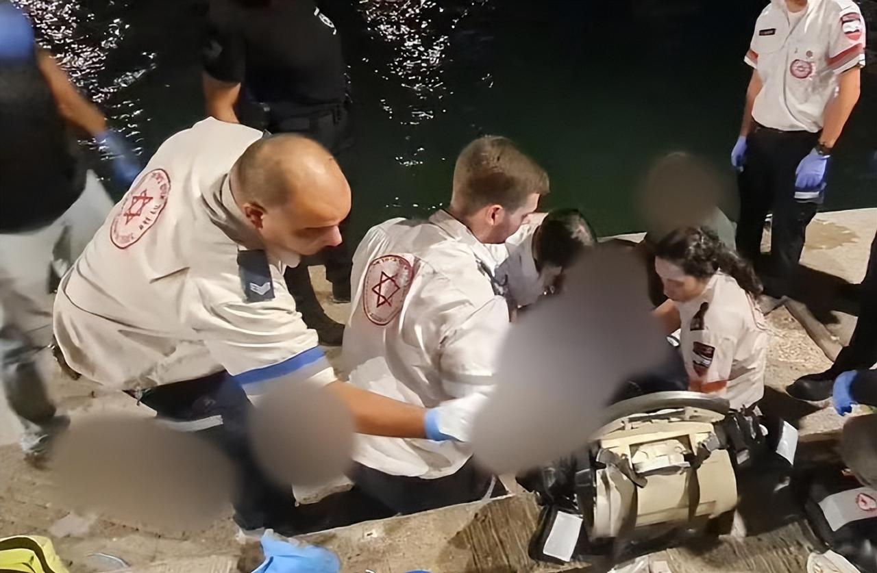 当地时间昨天晚上，以色列中部雅法海岸发生多名以籍阿拉伯人溺水事件，以色列警察的巡
