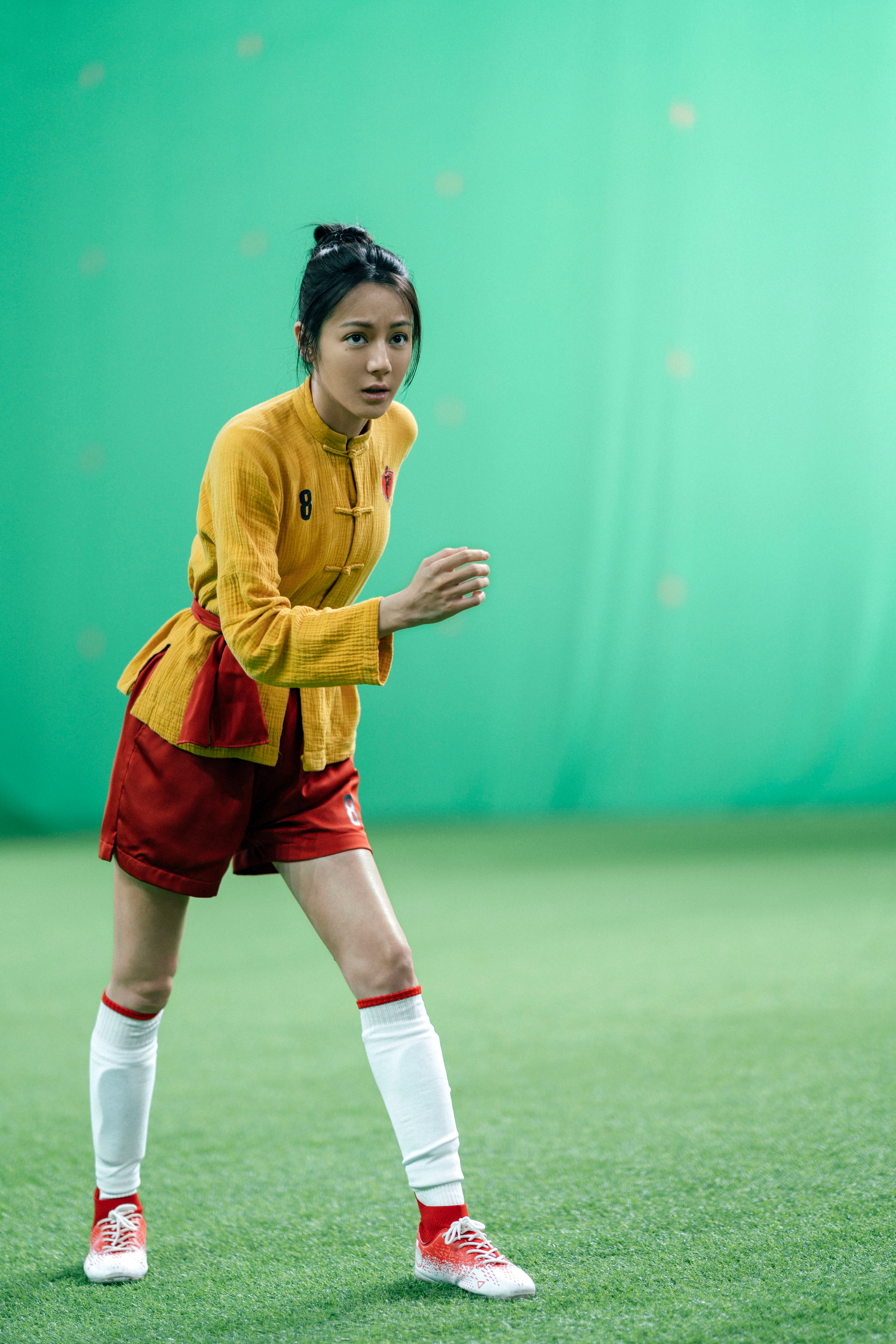 迪丽热巴 ⚽️ 迪丽热巴钰珑  今日份元气补给💛 钰珑体力超长待机中～一招一式