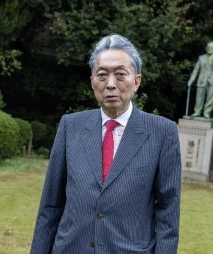 日本前首相曾提醒高市，当年中国免掉千亿赔款，是因给日本立了个死规定。

这笔钱按