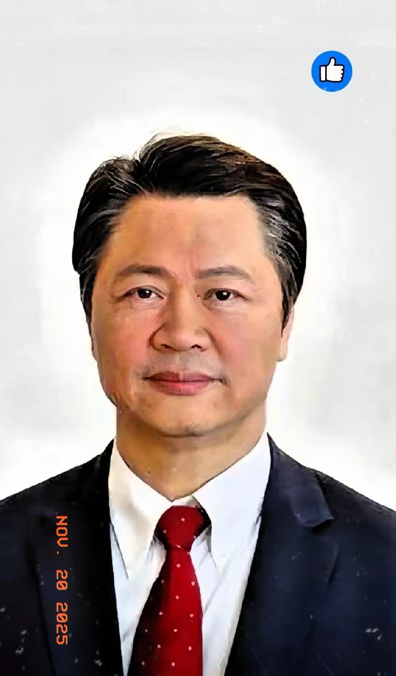 刚刚得知一个消息！

大陆高校聘用赖岳谦，背后藏着暖心信号。

赖岳谦不仅拥有博