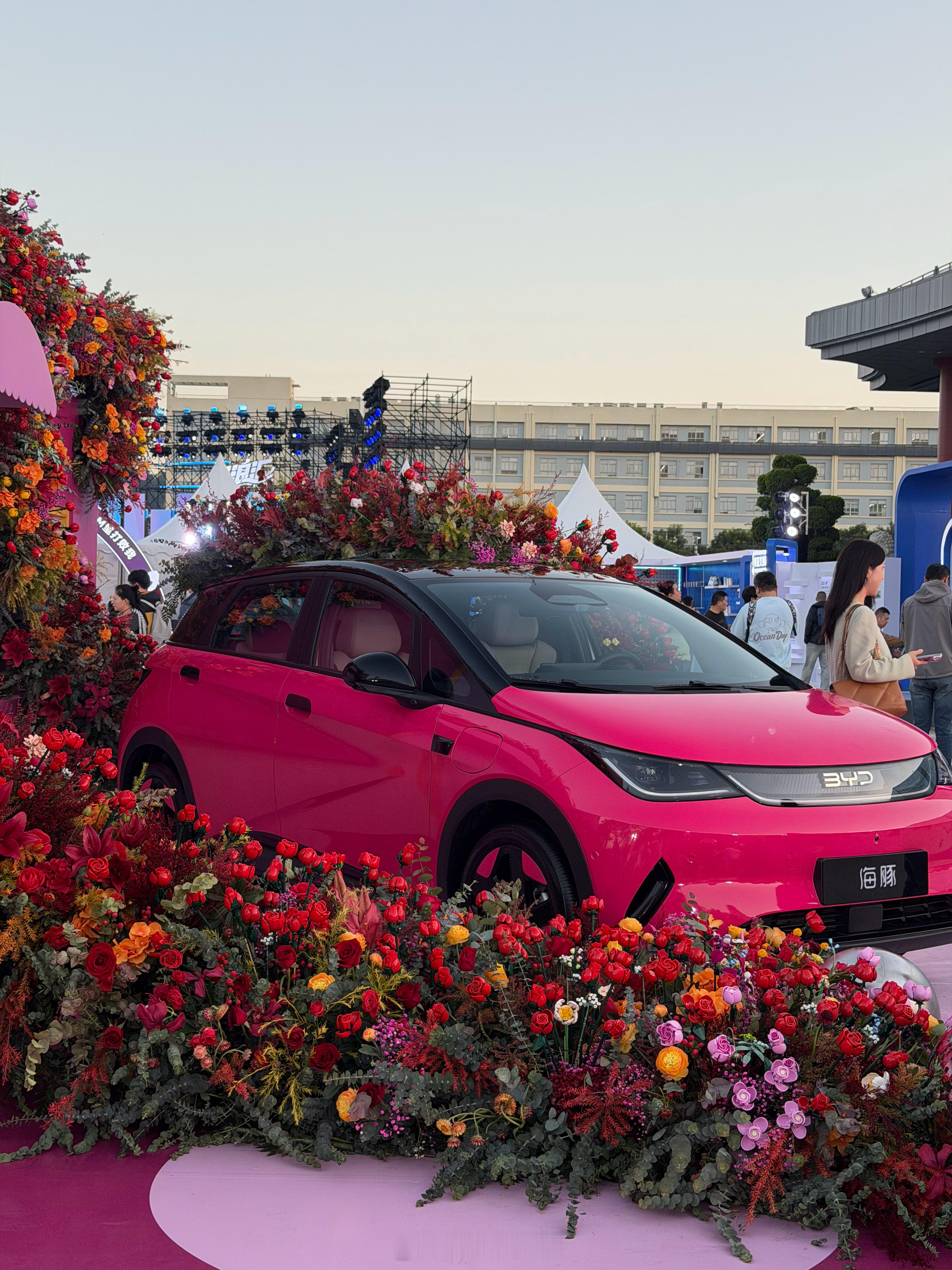 太燃了！最晚比亚迪海洋网刚刚过完四岁生日，成绩单太炸了——累计销量突破600万辆