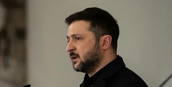 俄罗斯发出最后通牒，要求乌克兰必须在两个月内完全撤出顿巴斯地区，否则将会有“新条