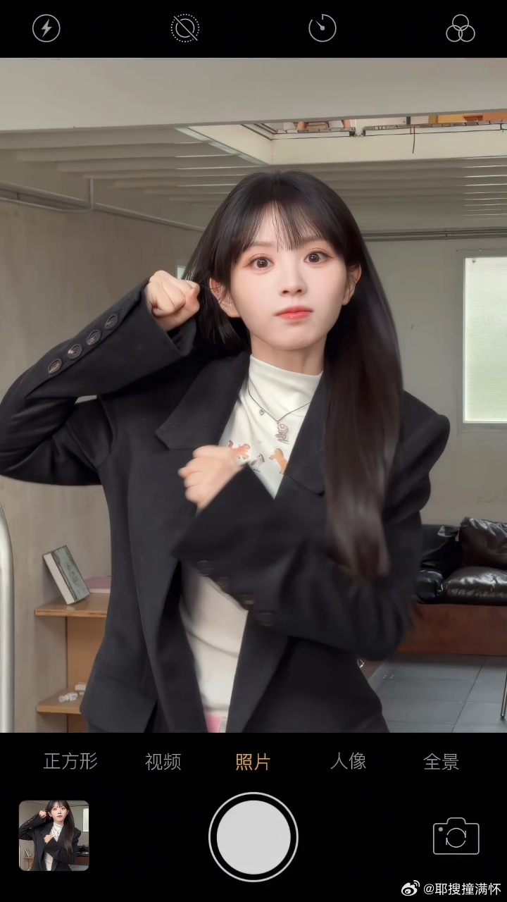 樊长玉应援棒樊长玉应援棒是杀猪刀 杀猪刀应援棒 + 杀猪小樊樊长玉，这组合绝了！