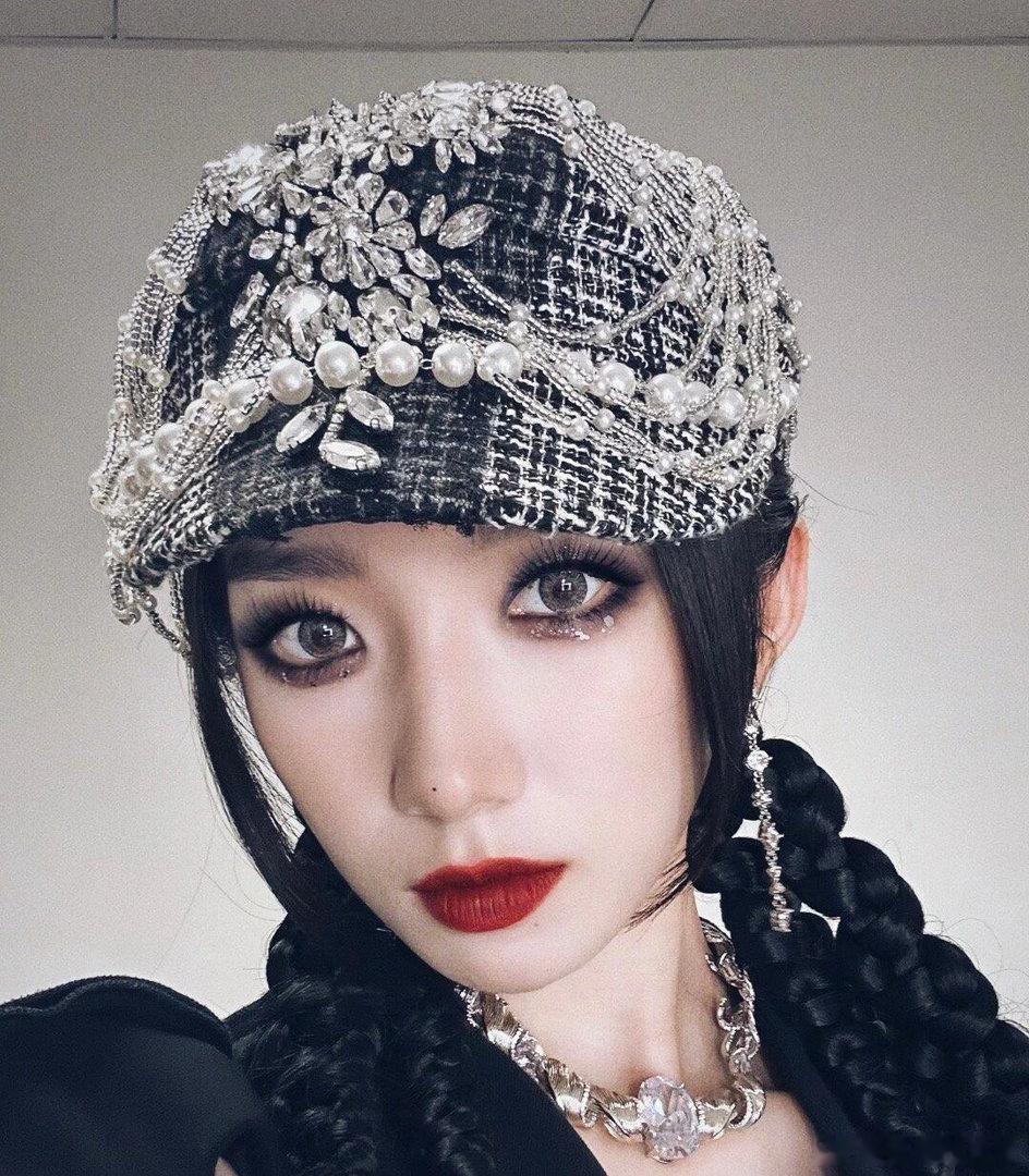 孟美岐恋爱 这次这男的看图确实是个帅哥，但这不重要。重要的是孟美岐什么时候出新舞