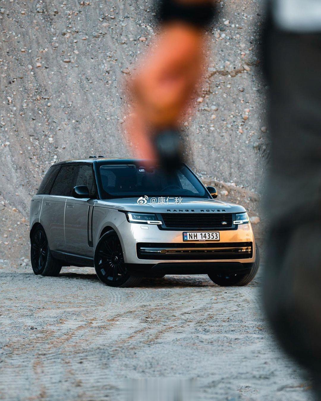 #JLR#捷豹路虎的盈亏平衡点是30万/年，这是2022年的数据；然而，现在要实
