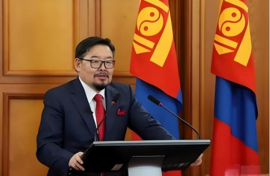 蒙古政坛迎来强硬派，新总理十分硬气，要求西方废除不平等条款

蒙古国与矿业巨头力