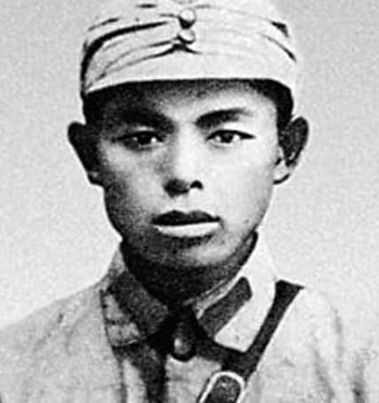 参加长征的河南人之二：范朝利，新县郭家河乡大刘湾村人
范朝利(1914.3.11