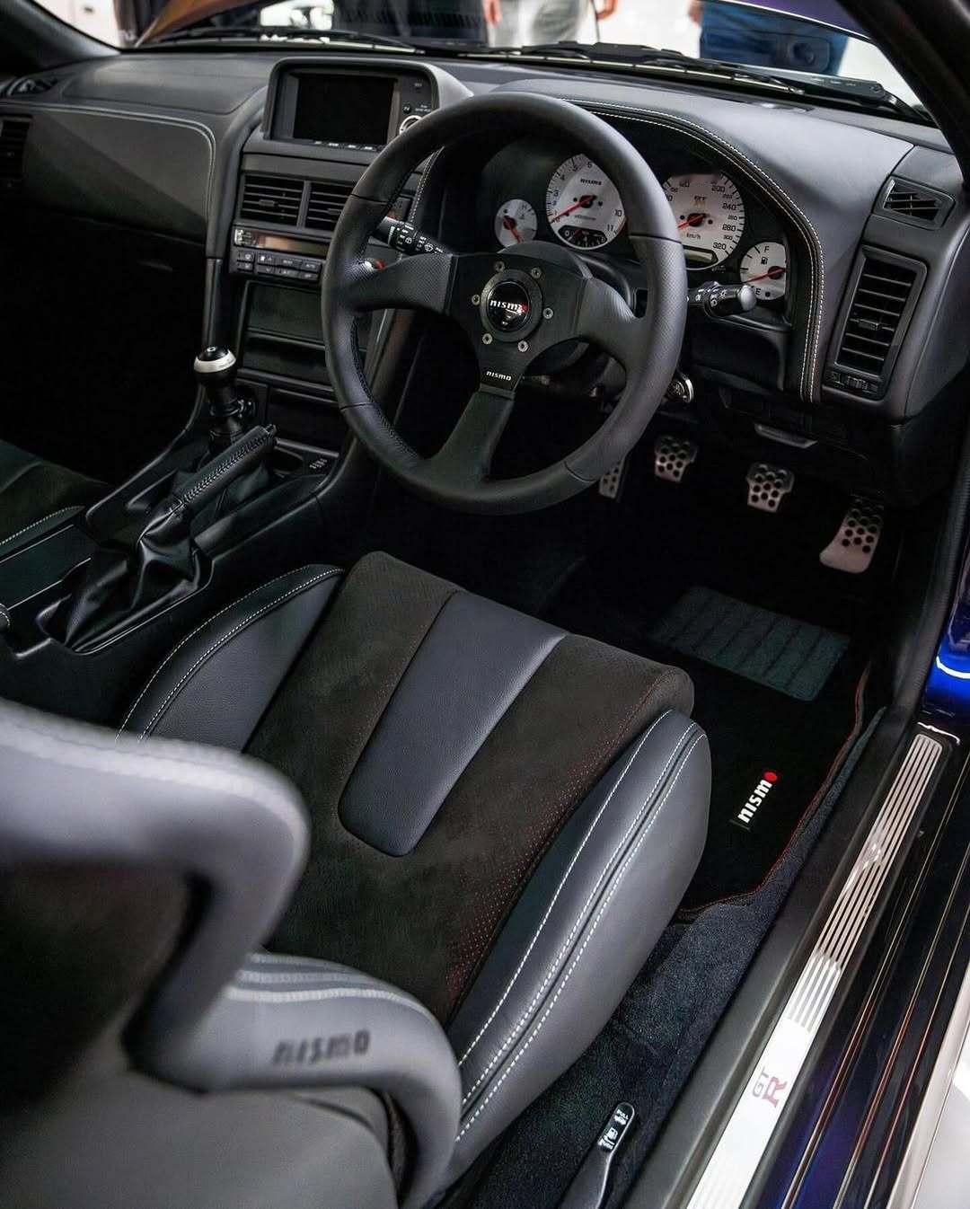 每日一战神 - Nissan Skyline GT-R BNR34  Nismo