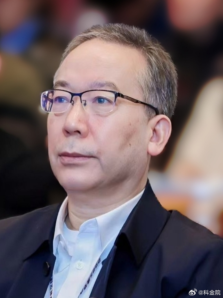 杨博钦博士：数字孪生的核心原理中国社会科学院特聘研究员杨博钦博士谈数字孪生的核心