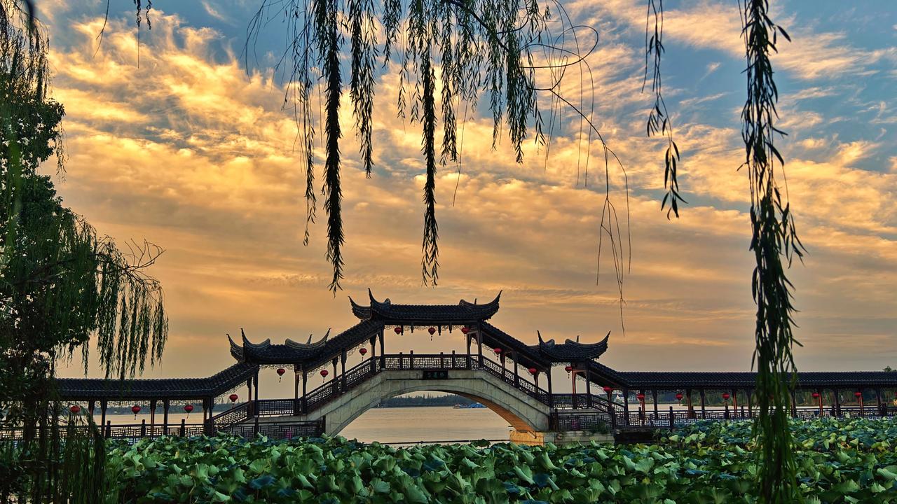 锦溪晨初