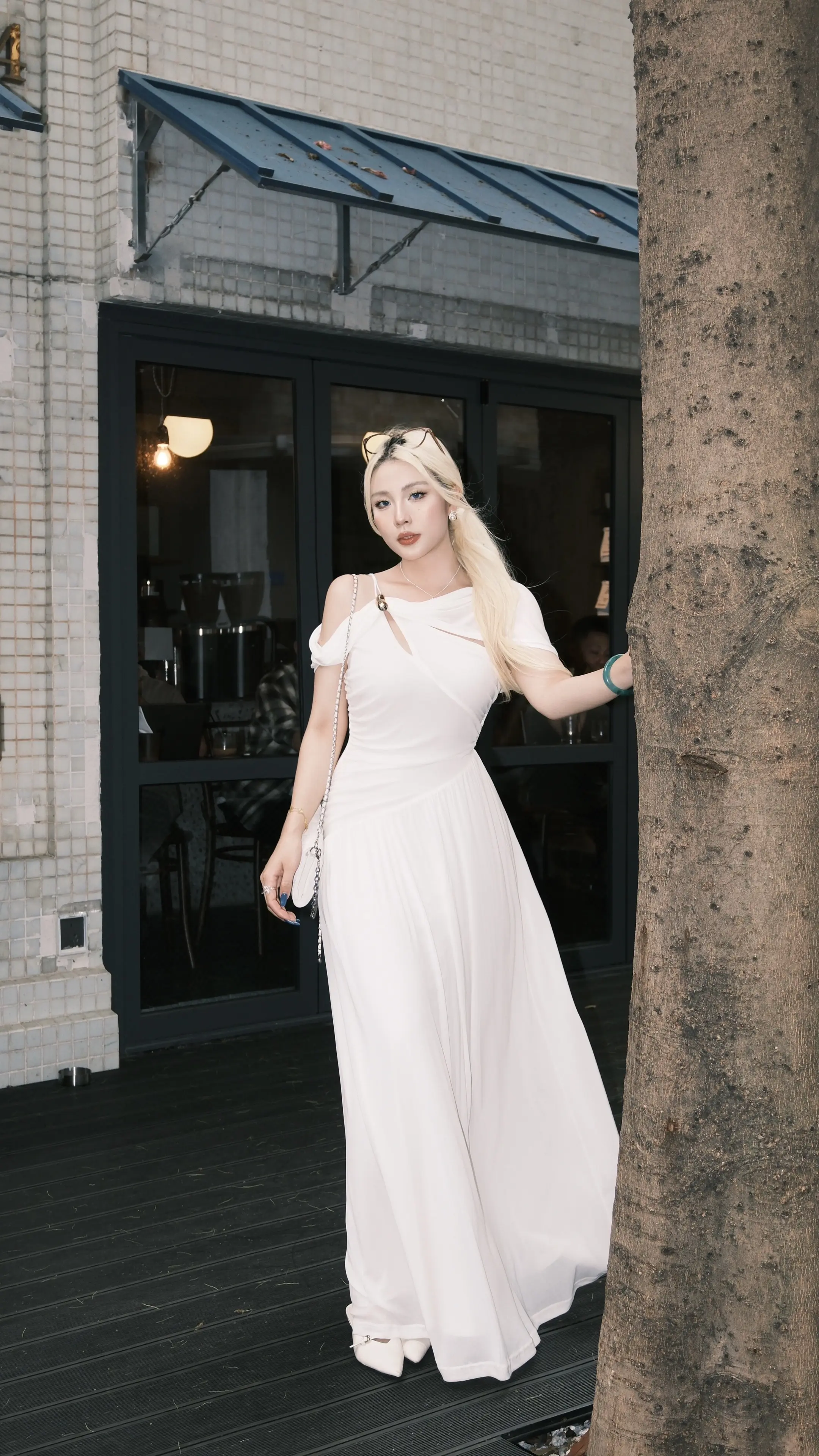 “且做自己的常青树，不做那攀附的凌霄花.”