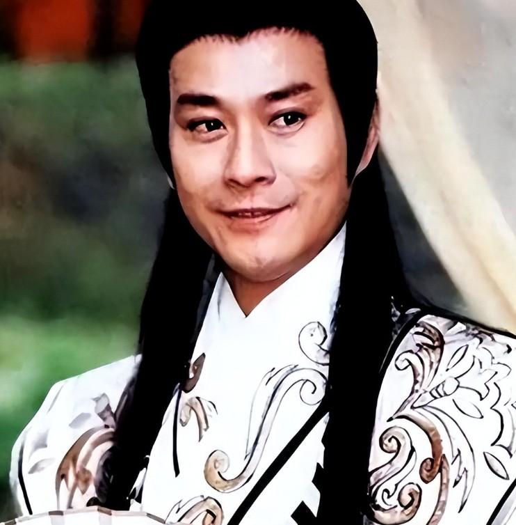 曾抛妻弃女的郑少秋，如今住院无人陪护，晚年悲惨!
 
别说名人就是普通人，谁没有