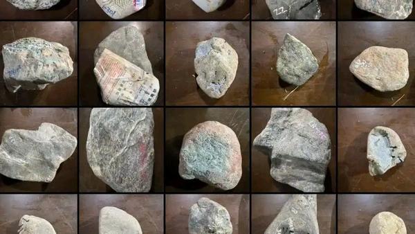 283万换回一箱翡翠！警察上门，才知不值一顿烧烤钱！


最近宁波有个大姐，在直