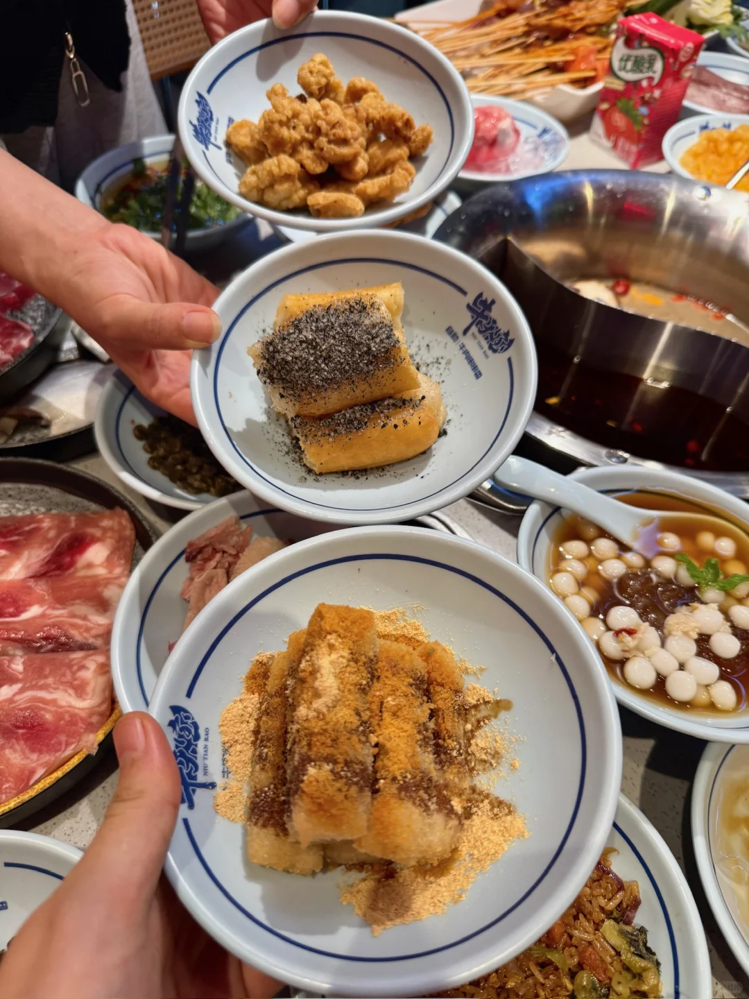 珠海金湾吃到69.9r不用数签签的自助串串！！