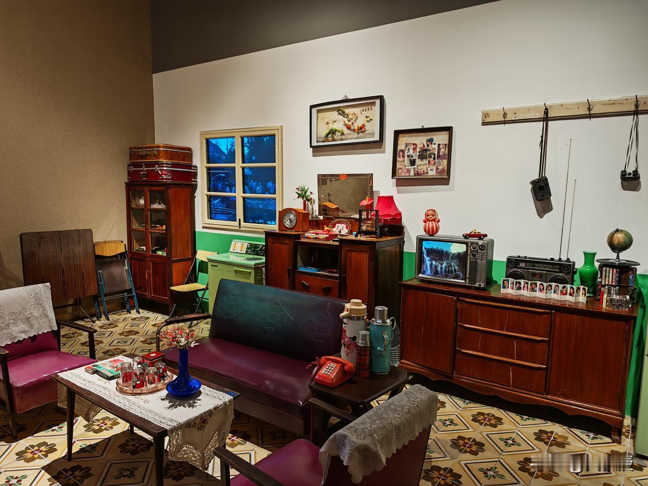 80年代
如果有这些家具🪑
属于什么水平？