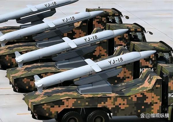 通体黑涂装惊艳亮相！隐身版鹰击18解锁海军反舰全新打法
 
央视军事最新放出训练
