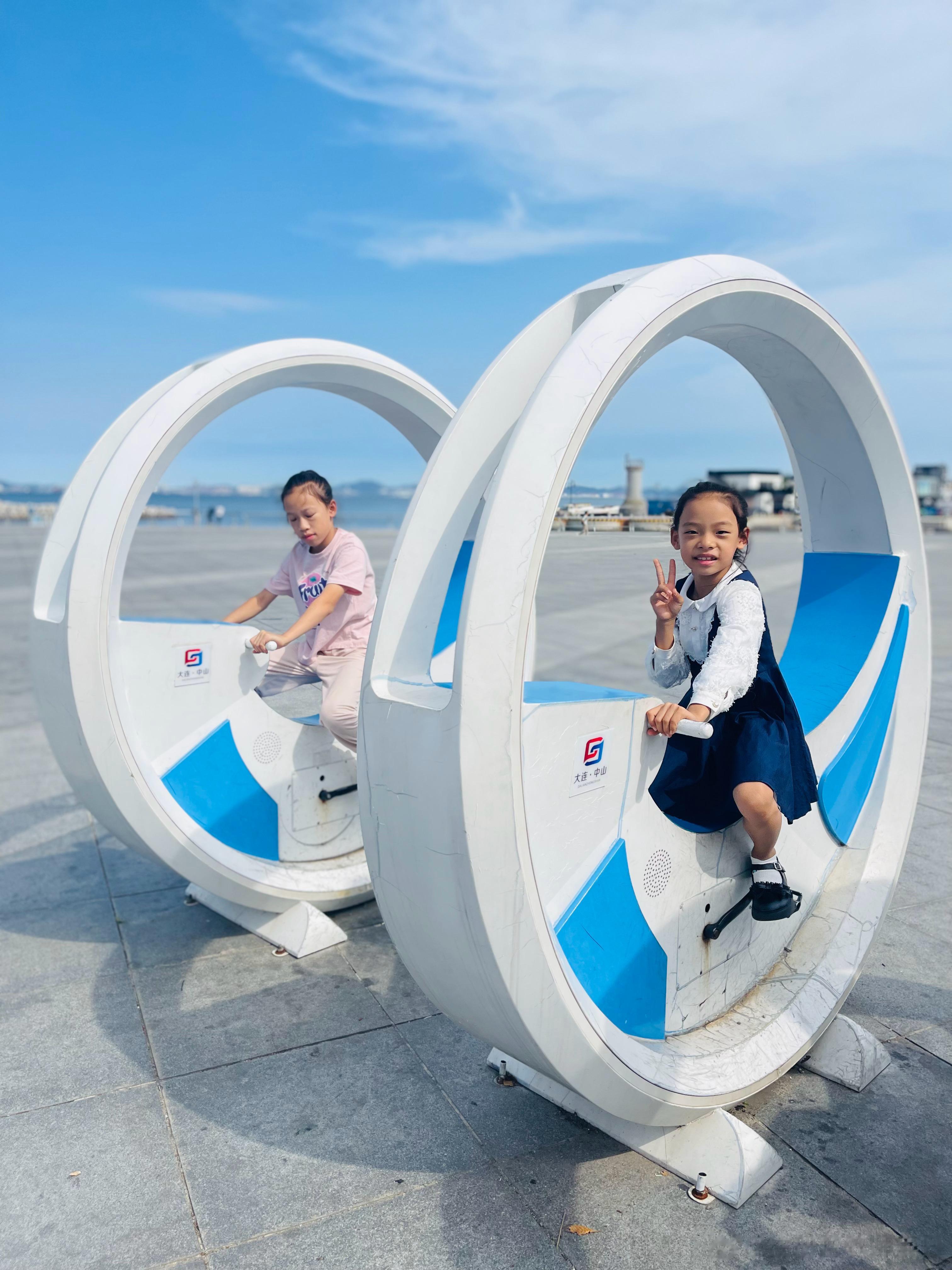 假期不出远门，先去个远地方吧，跨区旅行[哈哈]。人都不多舒服的很[good][g