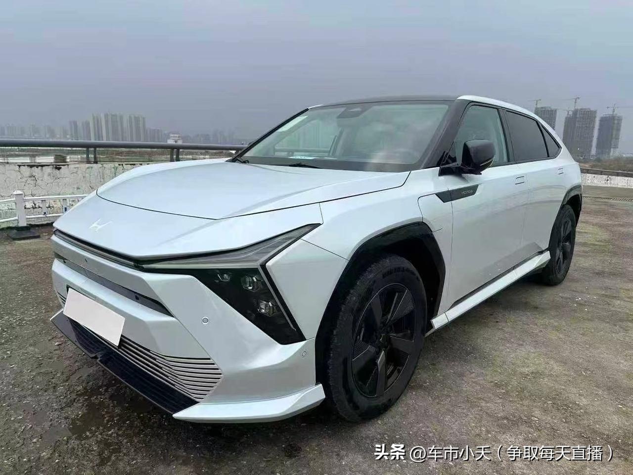 合资车新能源车定价跟开玩笑一样，和4～5年前的那批国产新能源一样。本田S7去年库