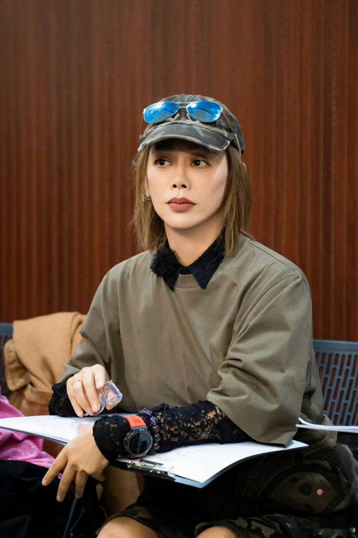 花少哪季最好看宁静透露陈意涵在花少2被人摆脸色不同的人相聚异国旅途，性格差异带来