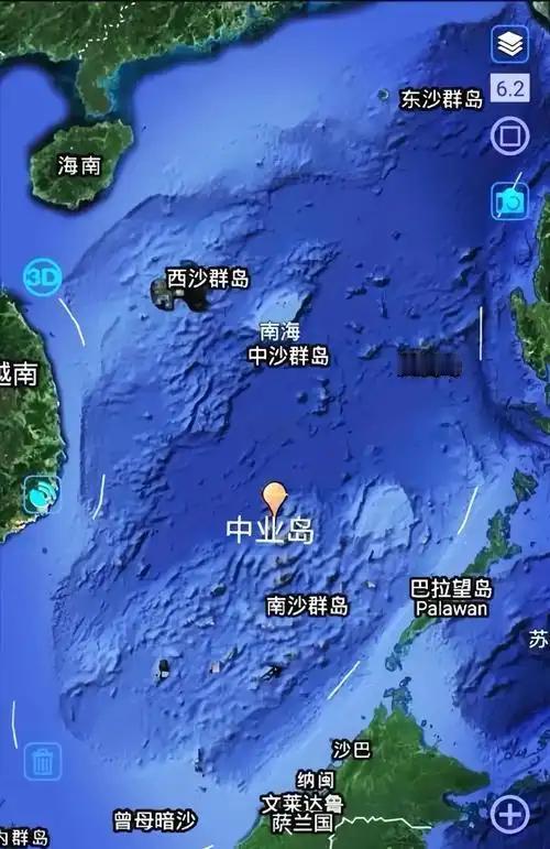 *越南正往中国南海大量倾倒水泥和沙石，企图把非法侵占的二十九处岛礁永久坐实，但这