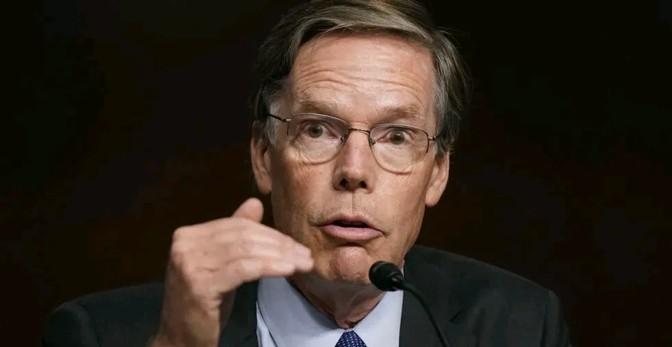 美国驻华使领馆10月16号发话了，说他们很担心咱们在台海搞的军演会让情况变得更糟