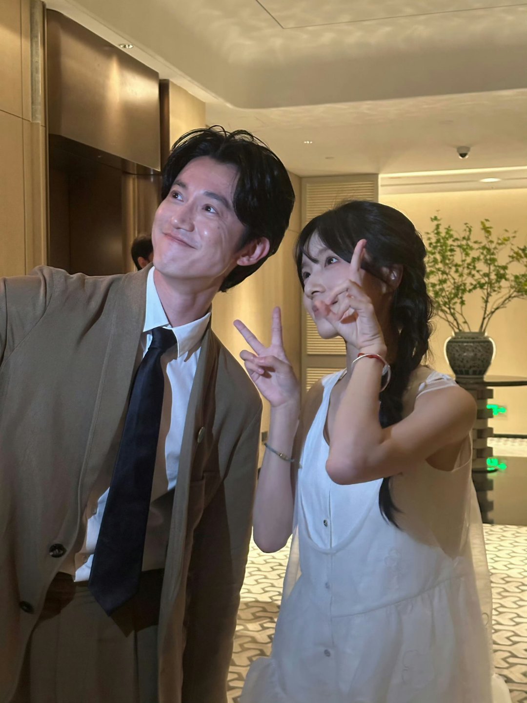 吴慷仁和李思潼好有cp感，能不能合作一个老夫少妻？我想看！