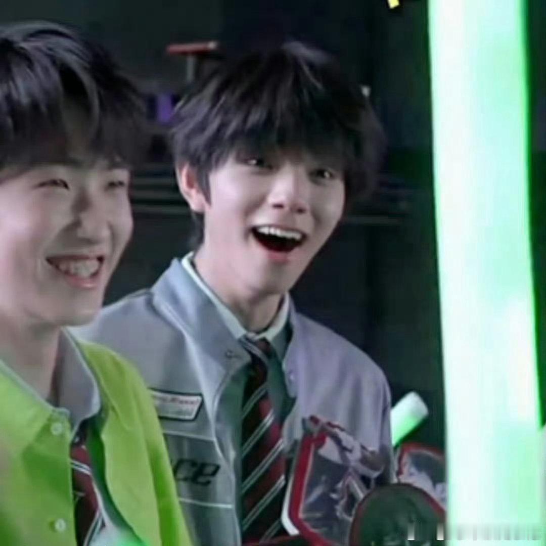 TF四代听到退票的反应我们的少年时代2导演提前给他们打预防针，真听到退票声响，还