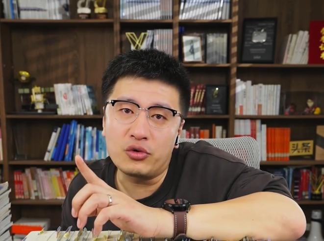 遗憾，张雪峰走了，这是个非常遗憾的消息。

张雪峰于 3 月 24 日中午在公司