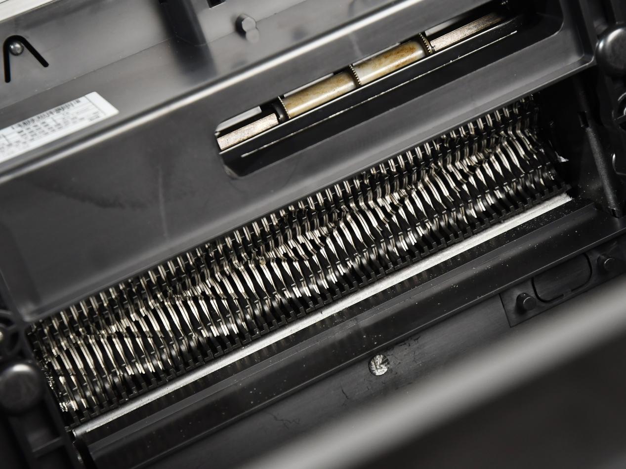 帶來更強(qiáng)的保密性 科密DS608碎紙機(jī)安全又可靠