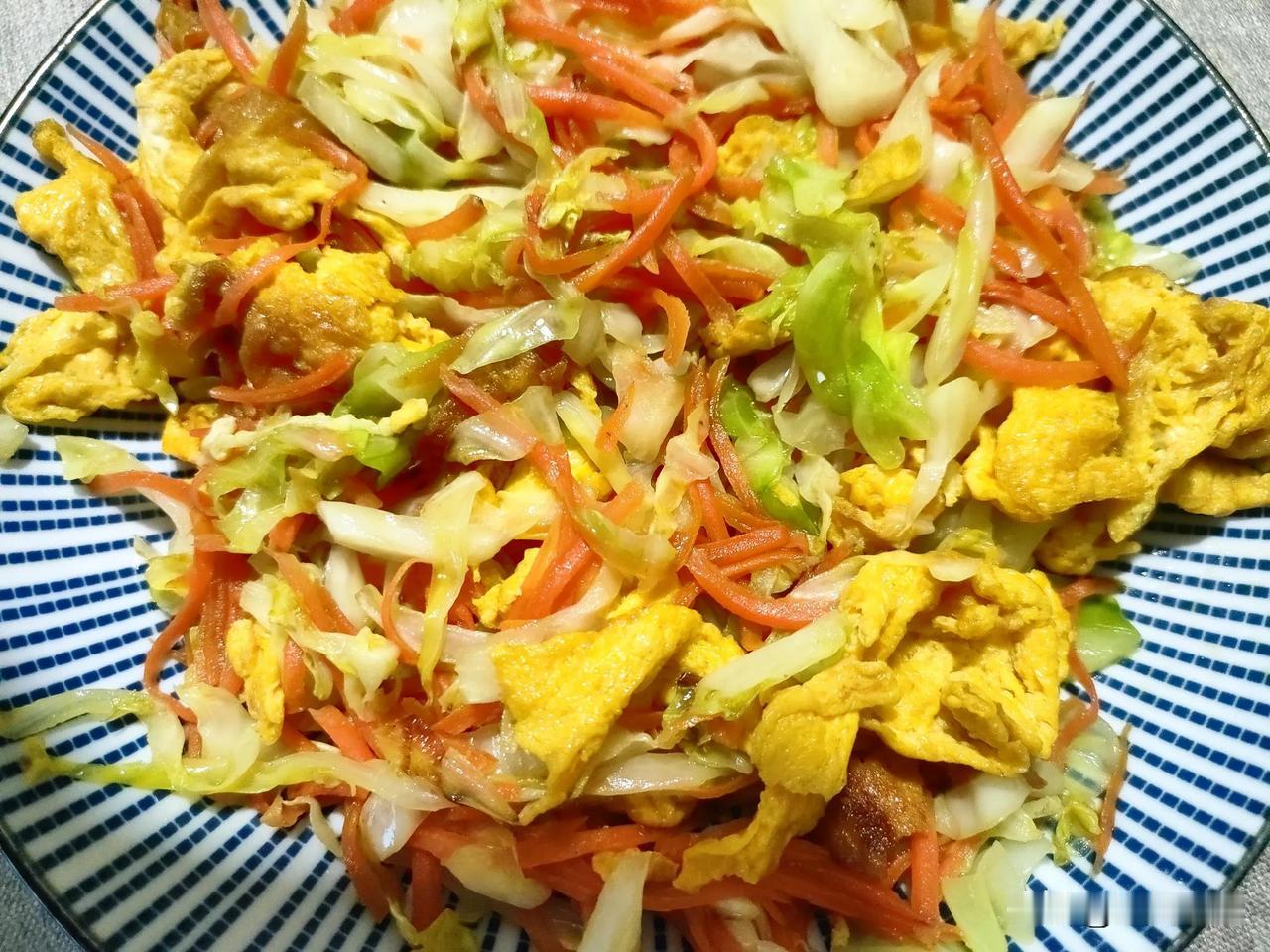 一人食晚餐。

今晚就儿子自己吃饭，少年正长身体的时候，不敢将就，吃好吃得有营养