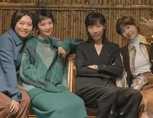 说到这个事儿，我得讲一句，任素汐演得可真好啊！别的啊，这可不是一个比一个难看的事