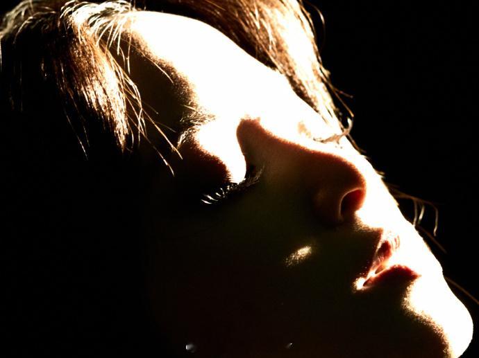 欧阳娜娜0点就发了预告图欧阳娜娜0点发造型预告 深夜惊喜送达！欧阳娜娜零点发造型