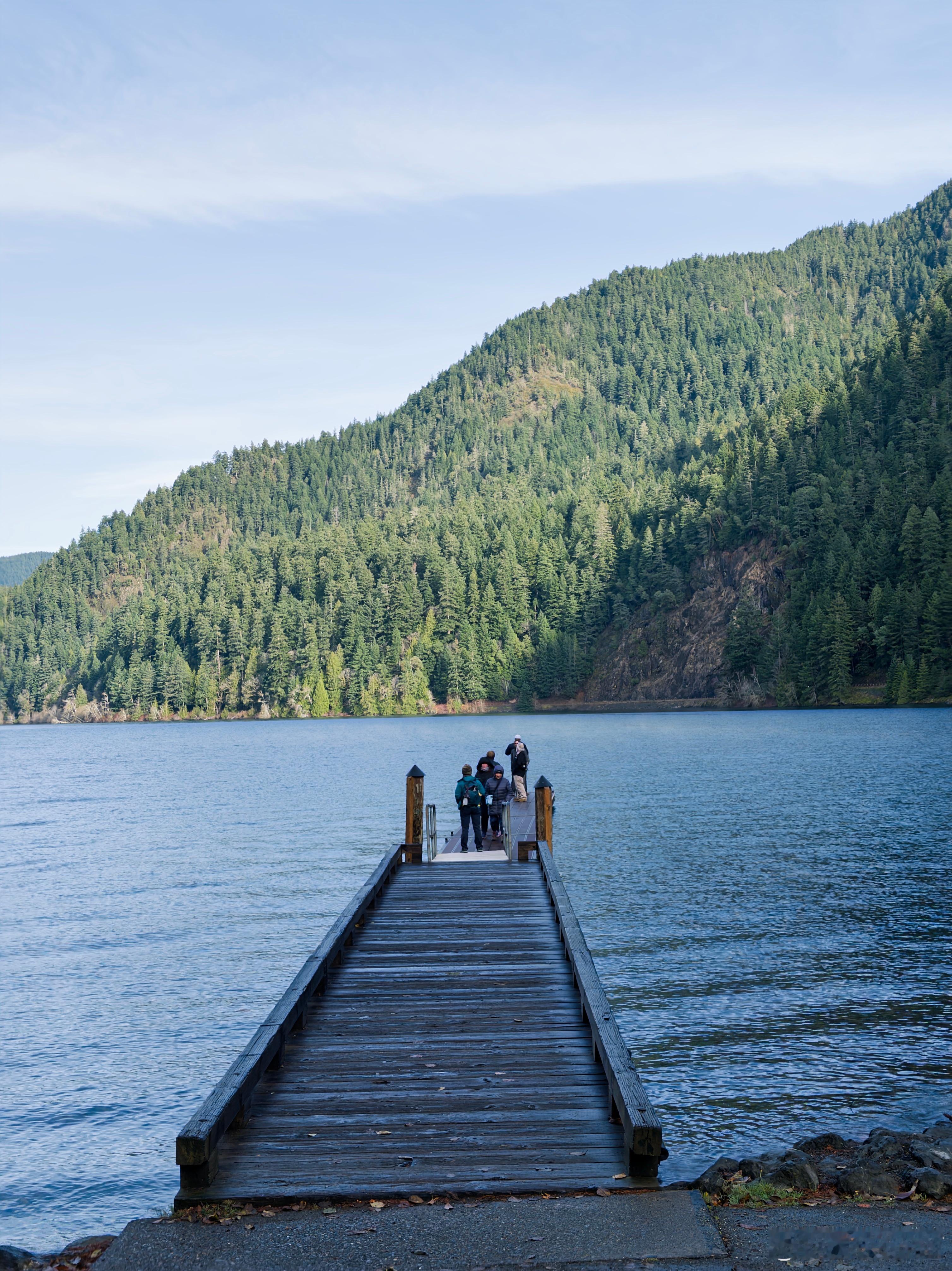 Seattle【plog】p1 老爷爷们站在湖边 岁月静好的感觉p2 组到了超级
