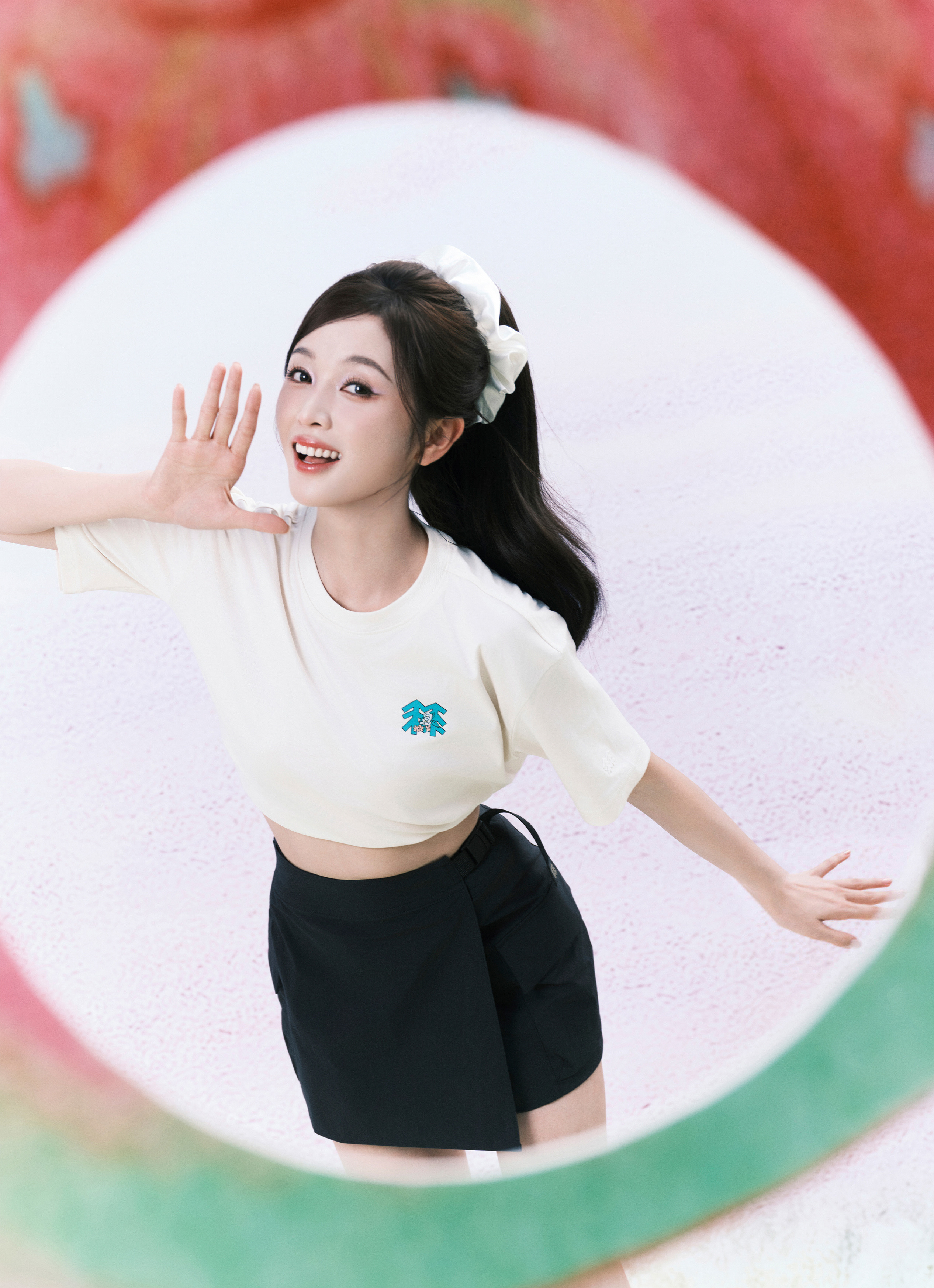吴宣仪 wxy吴宣仪有戏 昨天的超喜欢和发帖人数下降得有一丢丢的多哇今天争取别下