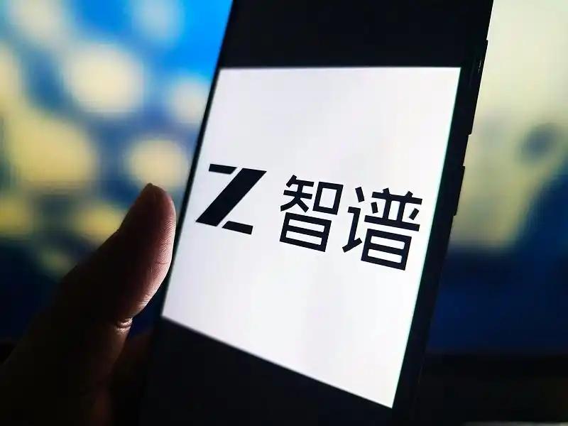 智谱在天猫开设官方旗舰店售卖 GLM Coding Plan 套餐，价格与官网一