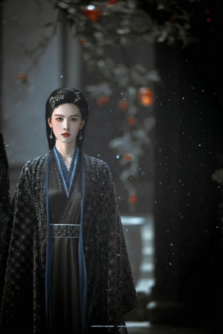 陈都灵工作室文案是要考研吗 陈都灵工作室的文案被夸成“考研水平”，虽然是夸张的说