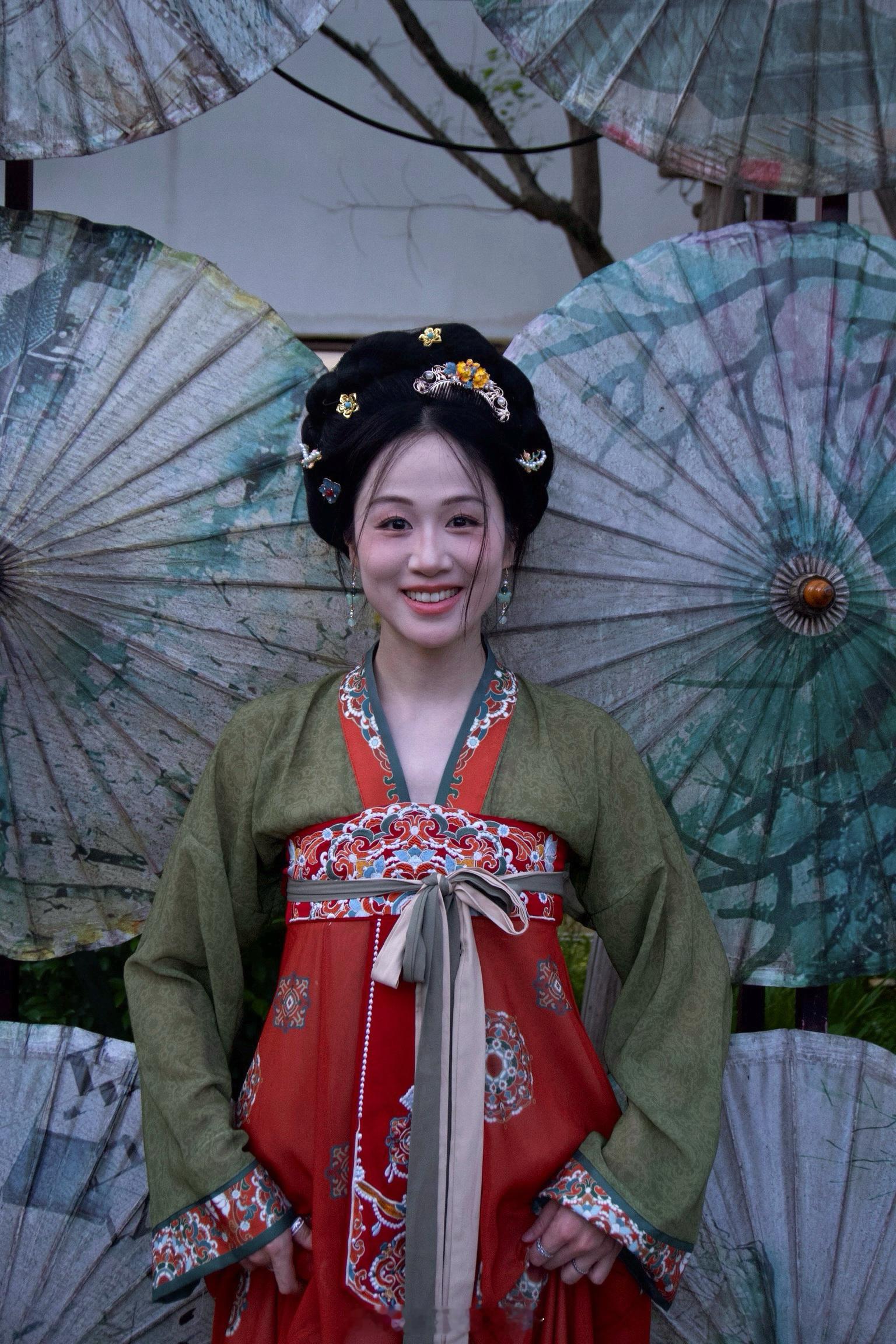 总要尝试点不同的新鲜事物 
