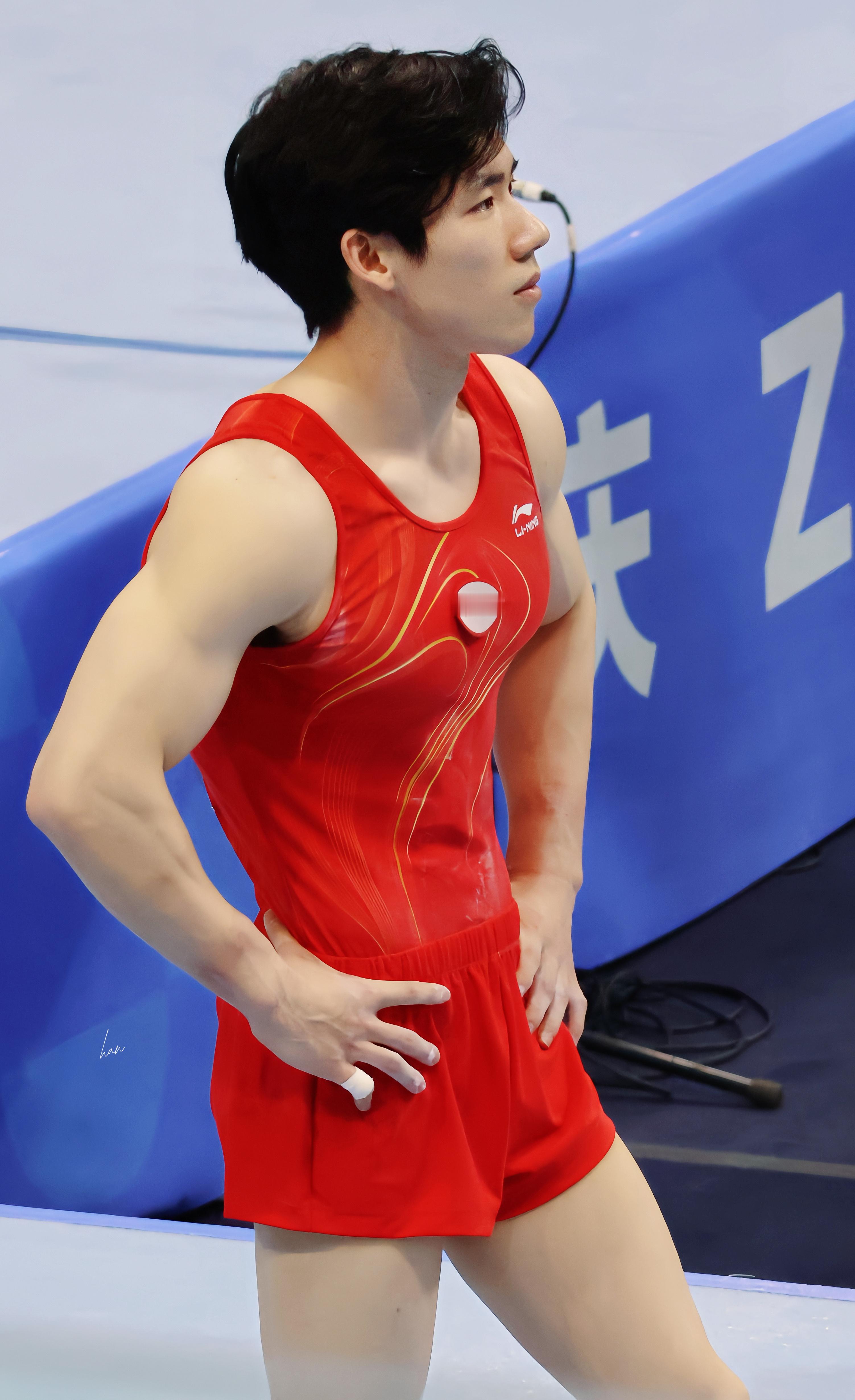 这个腰这个🐻这个腿，宝宝麻麻也是女人