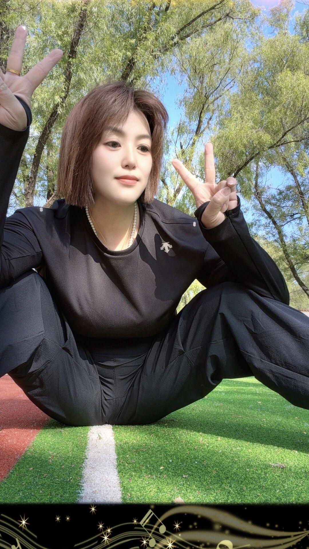 女人不爱你的资产，她们爱你的“能量”；她们不上瘾于你的成就，她们上瘾于你“不需要