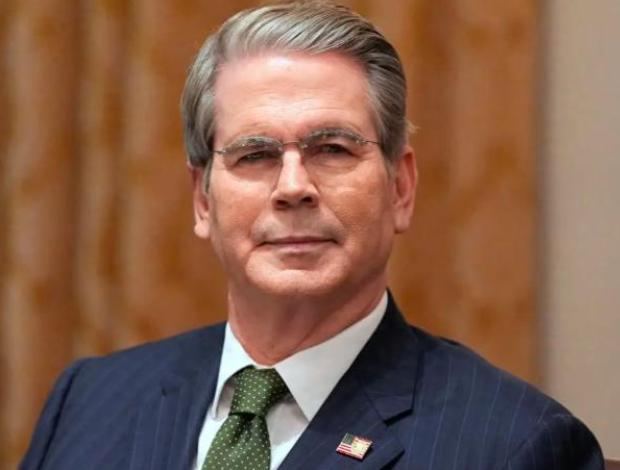 美国财长表示：就是因为中国的“不负责”，世界才会变成现在的样子，因为中国囤油，导