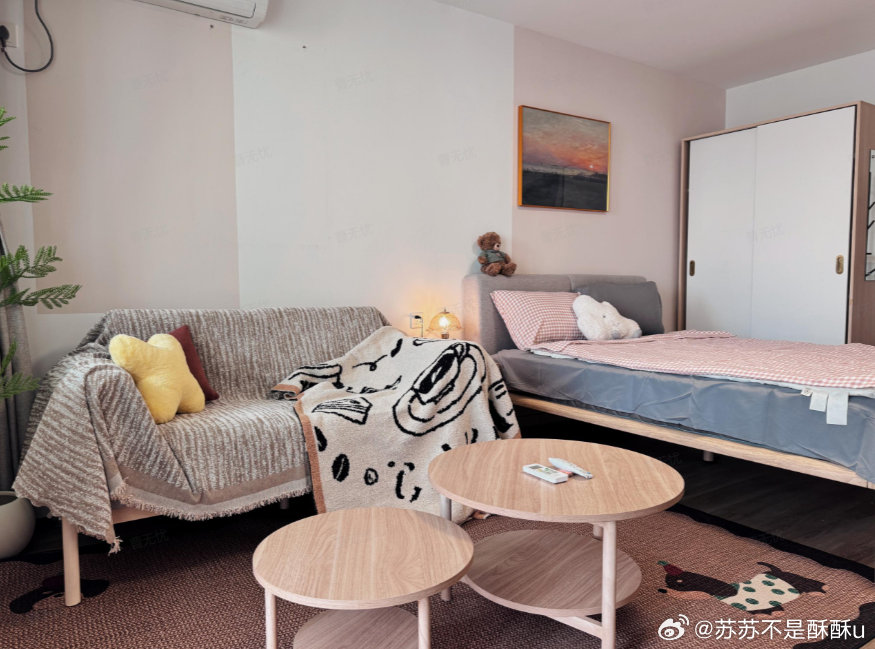 📦自如储物扩容术｜东西多也能整洁！女生东西多？这些空间别浪费💡✨门后挂钩：包